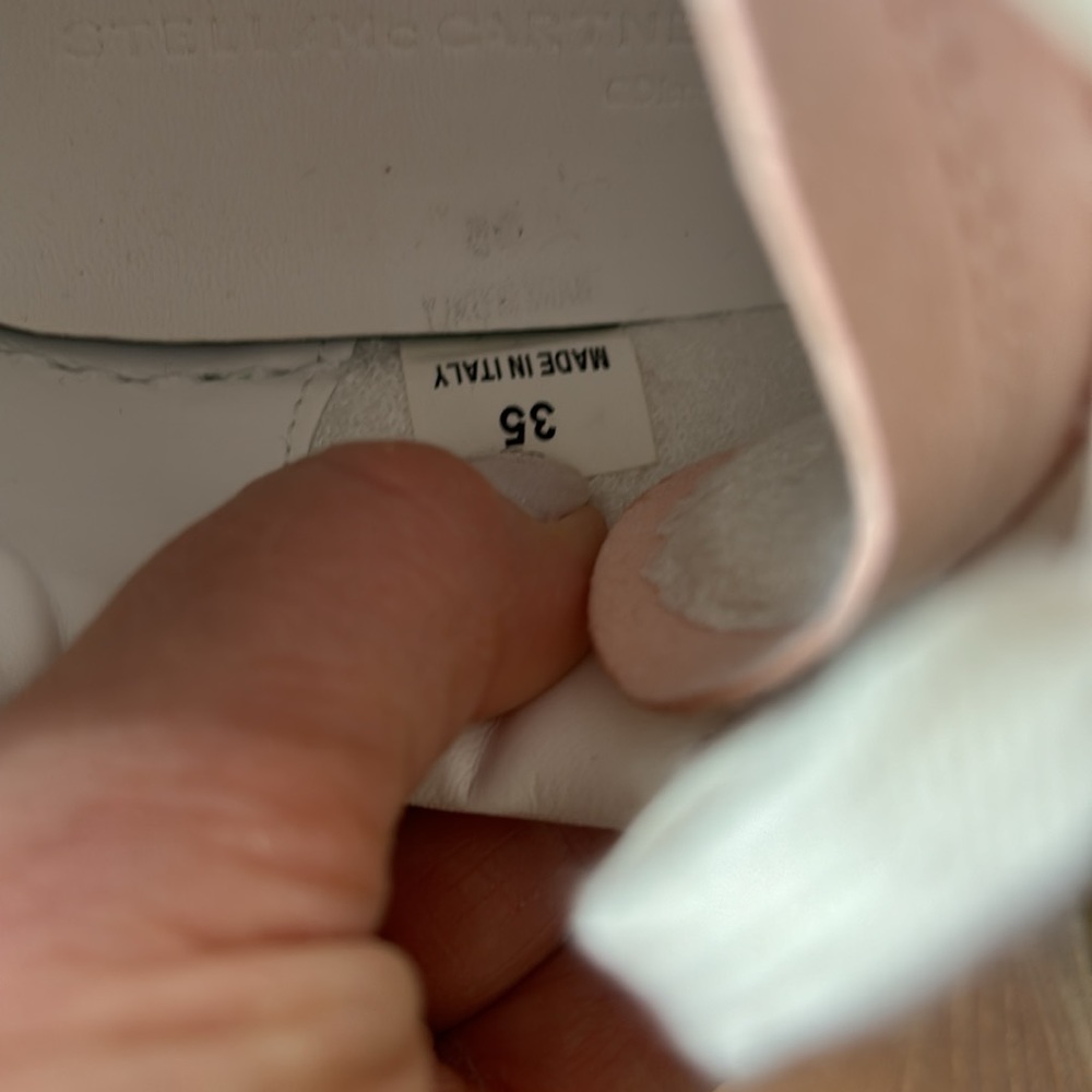 Stella McCartney tennis shoes size 35 (5) - Picture 6 of 8